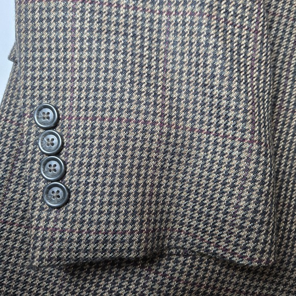 Jos A Bank 100% Wool Tag42S Houndstooth  Blazer Sport Coat  Measurements In Pics - Picture 9 of 15